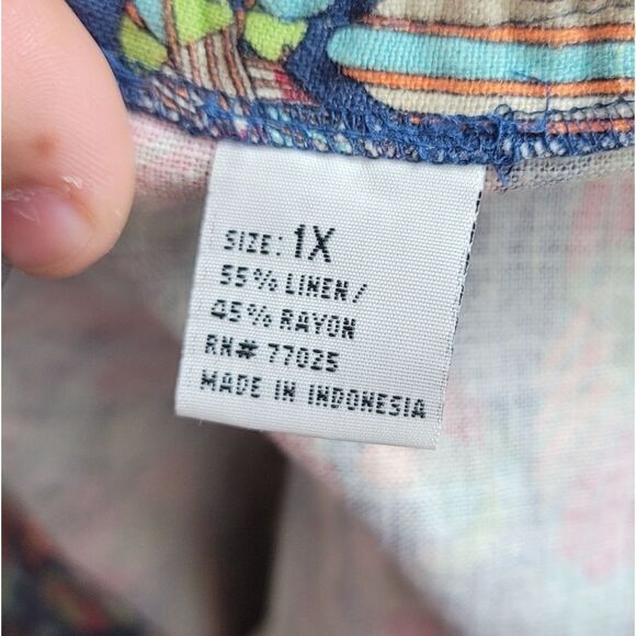 TERRY LEWIS Parrot Print Skirt - Picture 8 of 8